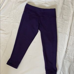 Reversible Lululemon Crops- Size 6